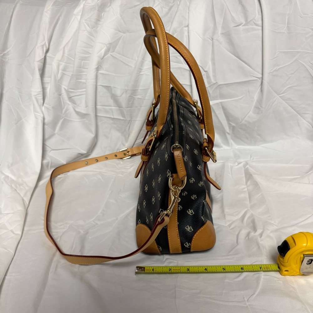 Dooney & Bourke handbag - Picture 4 of 6